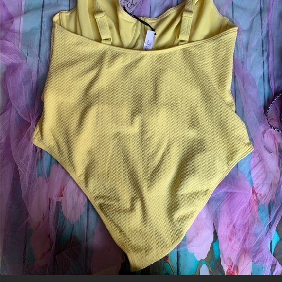 Fuller bust one piece bathing suit - Picture 2 of 2